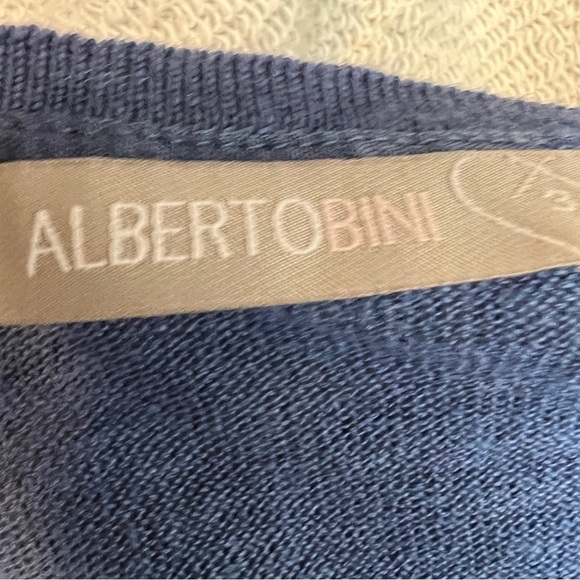 ALBERTOBINI Blue Linen Long Sleeve V Neck Top (165) - Picture 8 of 8